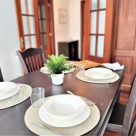 Gran Terraza Privada, Luminoso Y Tranquilo Con Wifi *