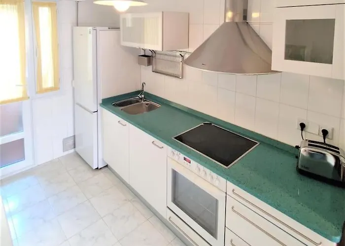 Gran Terraza Privada, Luminoso Y Tranquilo Con Wifi * Santander