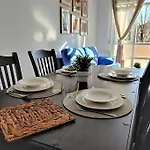 Gran Terraza Privada, Luminoso Y Tranquilo Con Wifi Apartamento